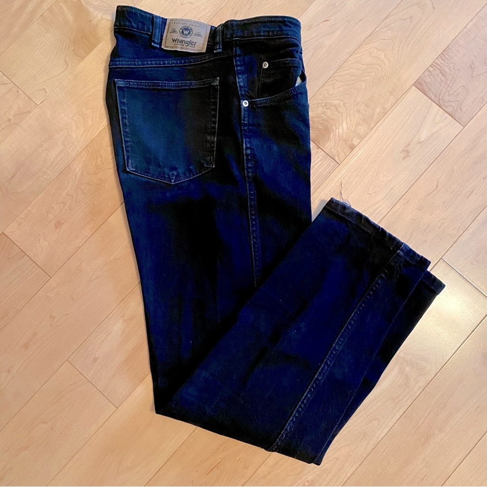 Men's black Wrangler jeans 34 x 30